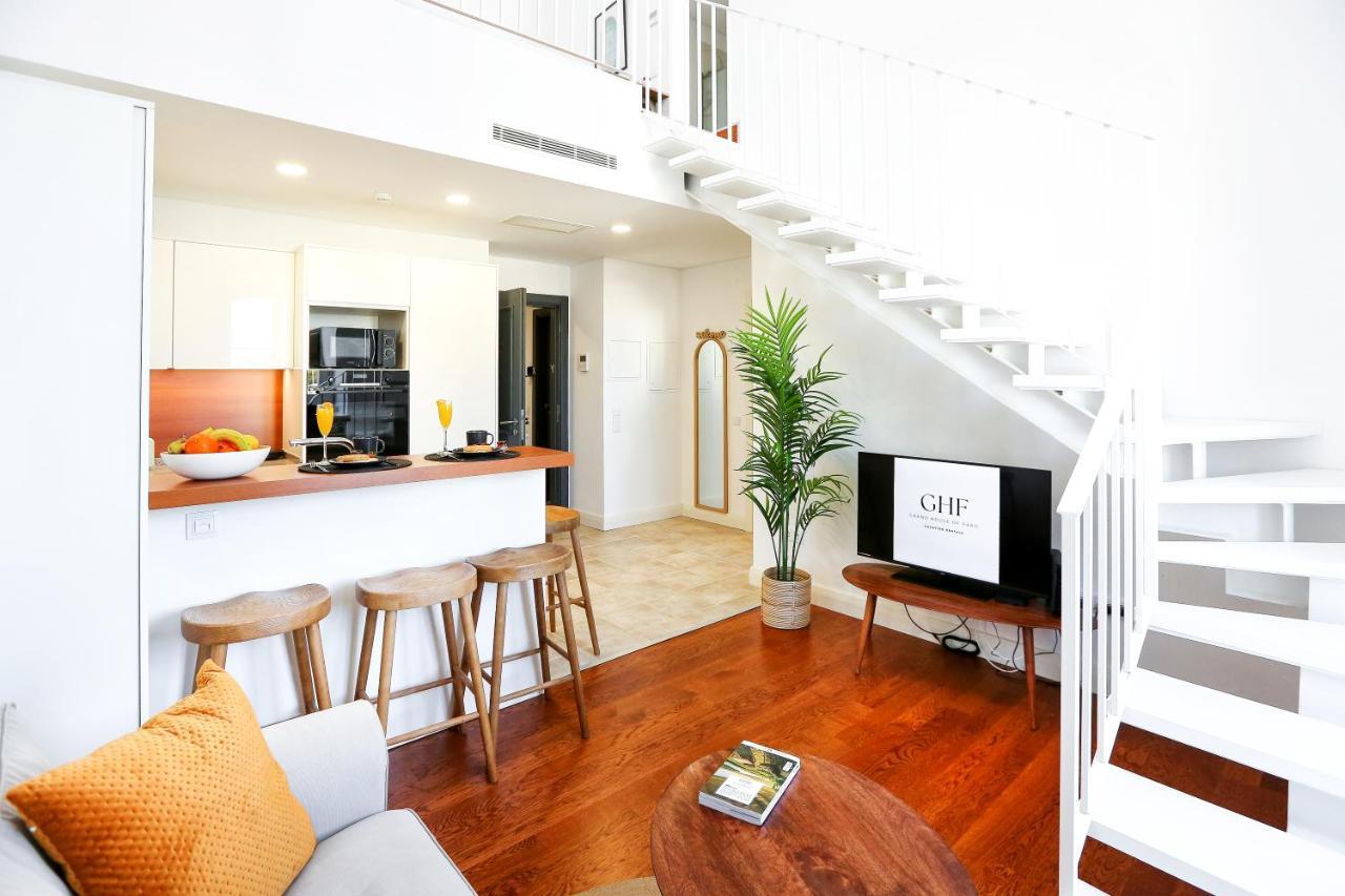 Young Spirit Apartment Faro Exterior photo